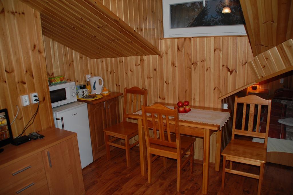 Agroturystyka Pod Swierkami Nadrybie 部屋 写真