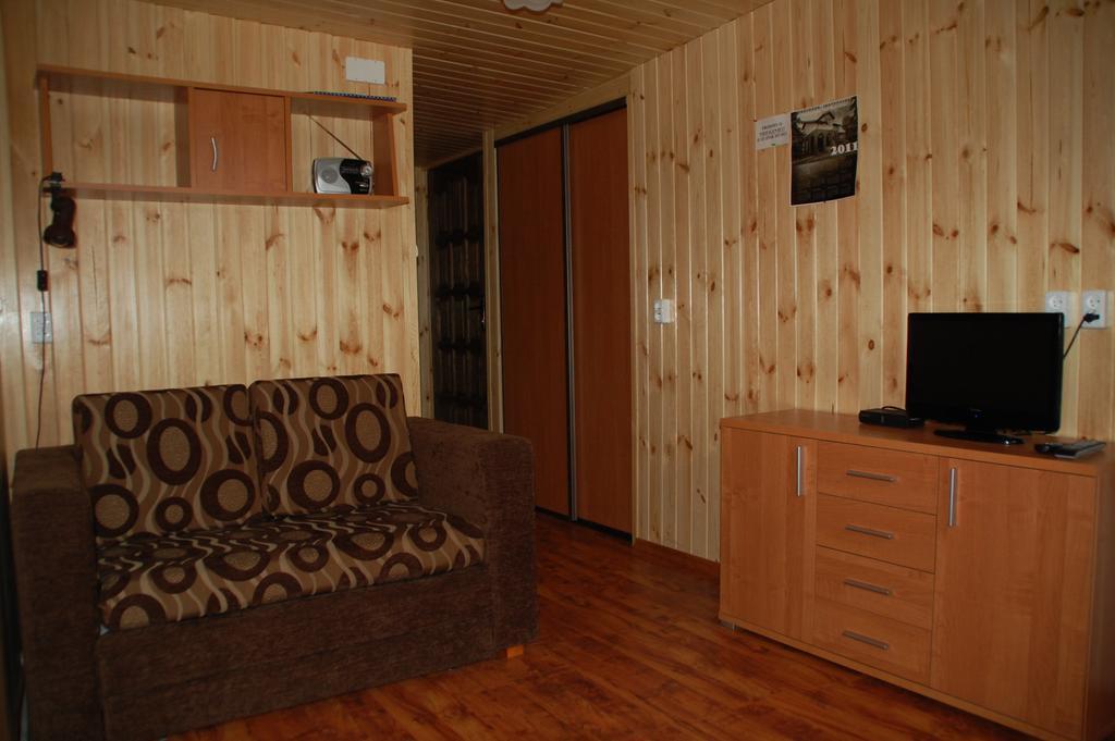 Agroturystyka Pod Swierkami Nadrybie 部屋 写真
